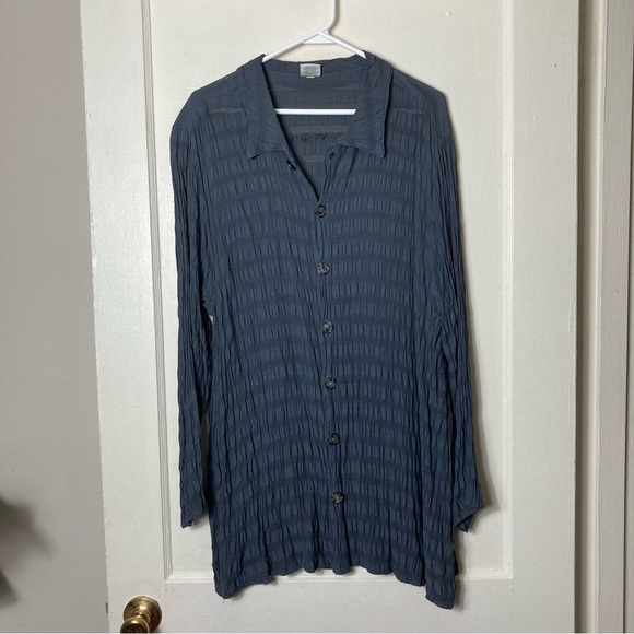 CP Shades gray crinkle texture long tunic button up womens L - Picture 2 of 9